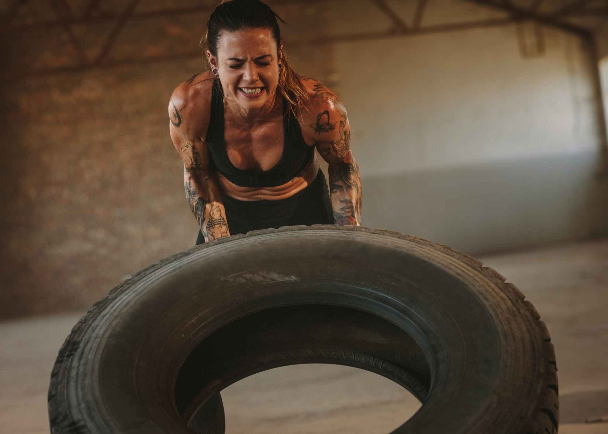 Muscle recruitment and EMG patterns in swimming